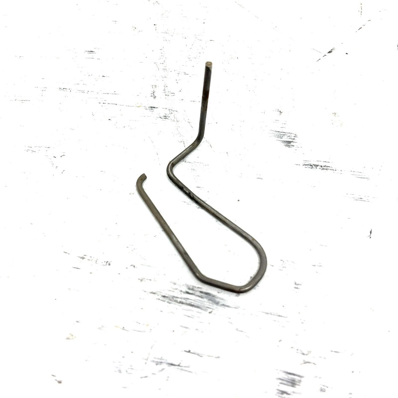 2004 John Deere Trail Buck 650 EXT OEM Latch Spring 705000259 AJ1.1