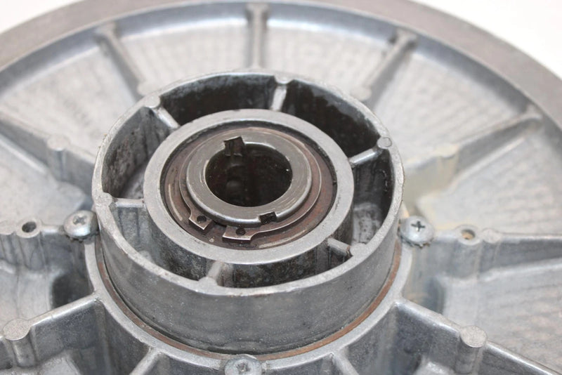 92 Polaris Trail Oem Driven Clutch /Keyed 1322145 SP136