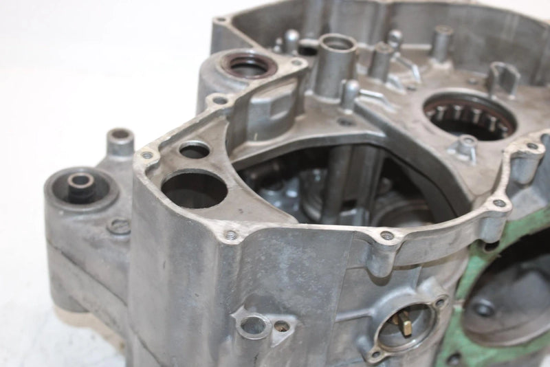 2004 Honda Fourtrax Foreman Rubicon Oem Crankcase 11100-HN2-000 AH5
