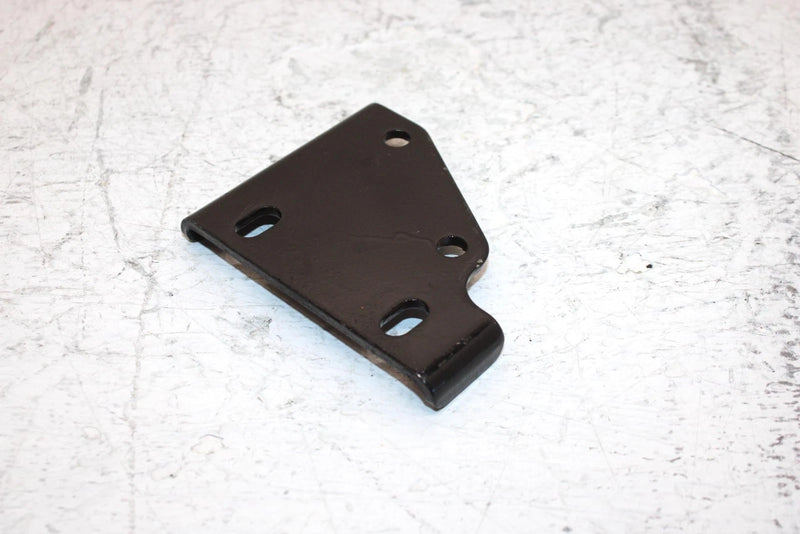 2000 Yamaha  Kodiak 400 Oem Exhaust Pipe Bracket 5GH-1477K-00-00 AY26