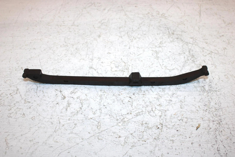 2004 Yamaha  Bruin 350 Oem Cam Chain Guide 5UH-12231-01-00 AY24