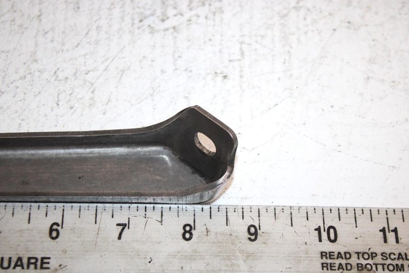 1997 Arctic Cat Monte Carlo 770 Oem Expansion Chamber Mount 0612-737 JA9