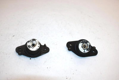 1990 Kawasaki 650 Ts Oem Engine Mount Pair 92075-3724 JK10