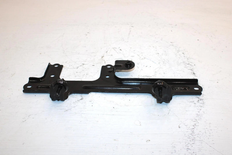2009 Suzuki Lt-a400f Oem Rear Headlight Bracket 35720-27H00 AS26