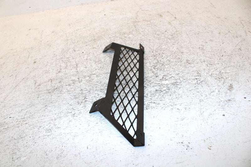 1991 Yamaha Exciter Ii 570 Liquid Oem Lower Hood Vent 88R-77731-00-00 SY24