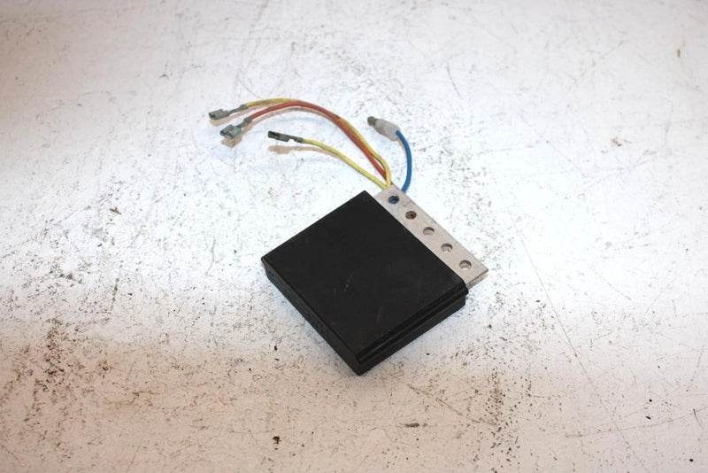 1993 Polaris 350l 6x6 Oem Voltage Regulator 4060102 AP153