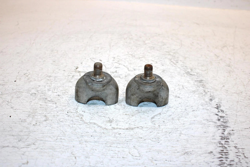 83 Honda Atc185 Sa All Terrain Oem Lower Handlebar Clamp Pair 53130-HB9-000 AH61