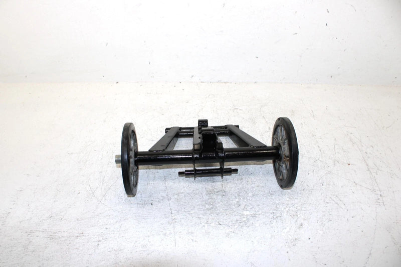 1995 Yamaha Vmax 500 Oem Rear Torque Arm W/Wheels 8AV-47332-01-00 SY34