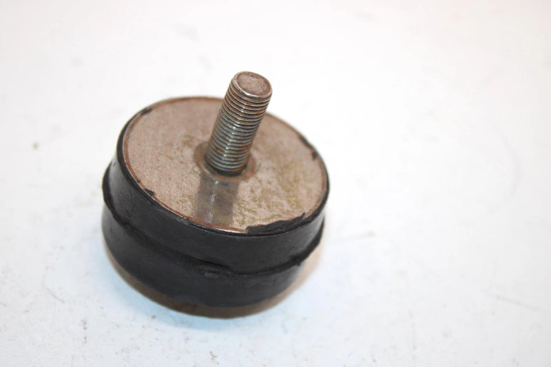 88 Polaris Star  Oem Engine Mount Dampner 3110020 SP156