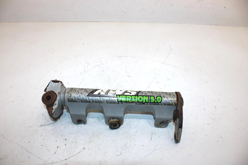 03 Arctic Cat Mountain Cat 900 Oem Left Steering Knuckle 1703-077 SA247
