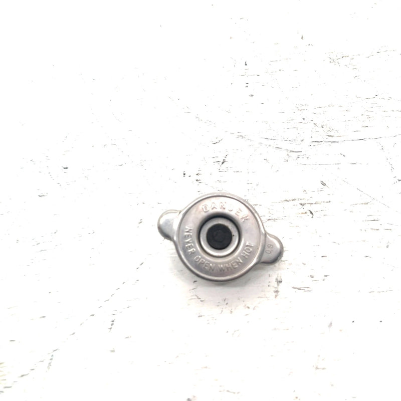 2001 Polaris Ranger 500 OEM Radiator Cap 1240093 XP13