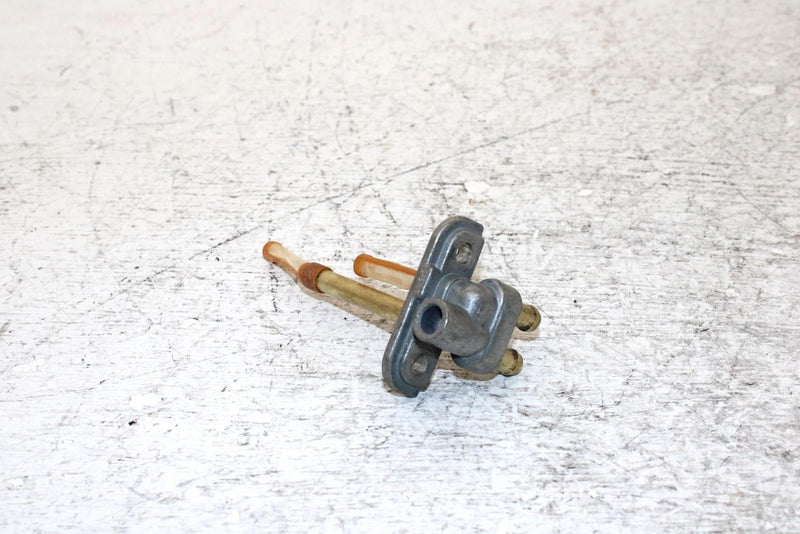 2000 Kawasaki Prairie 300 Oem Fuel Petcock 49019-1099 AK31.1