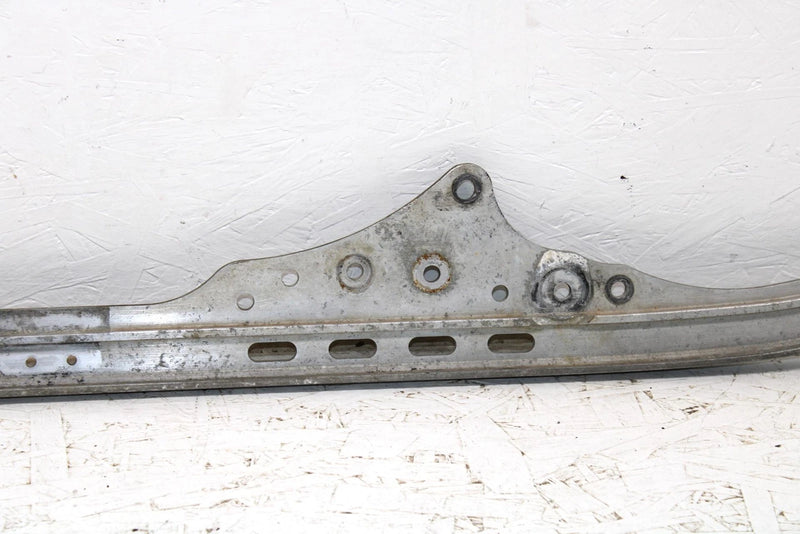 2005 Yamaha Rs Vector Er Oem Right Skid Rail Assembly 8ES-W4741-00-00 SY59
