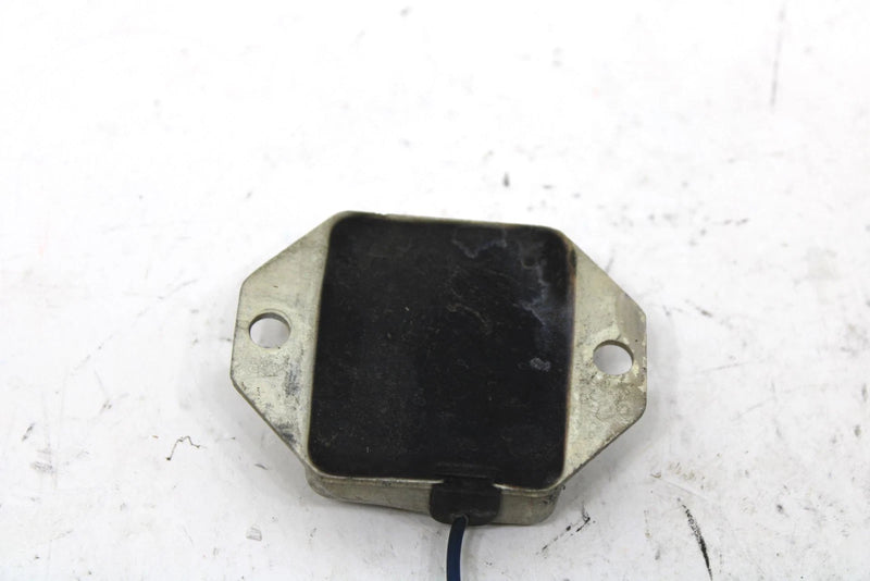 1987 Yamaha Srv Oem Rectifier Voltage Regulator7XE-81910-00-00 SY131