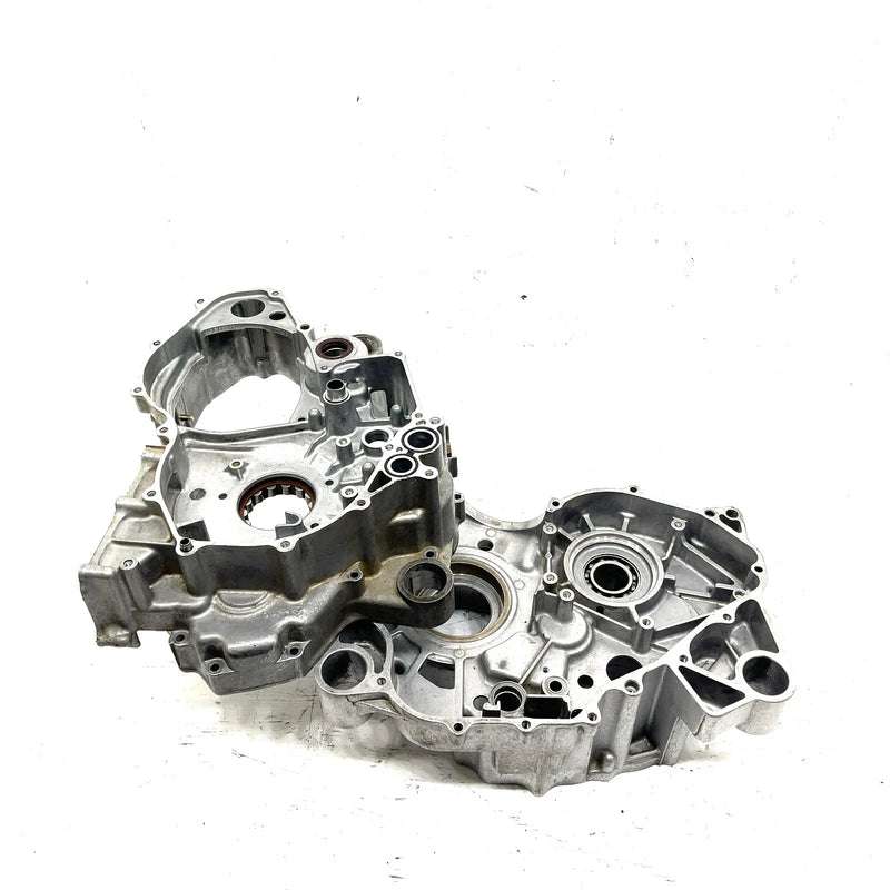01-09 Honda Foreman Rubicon 500 TRX500 OEM Crankcase 11200-HN2-000 AH79