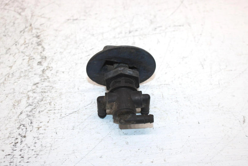 2002 Polaris Sportsman 700 Oem 3 Way Fuel Petcock 7052161 AP184