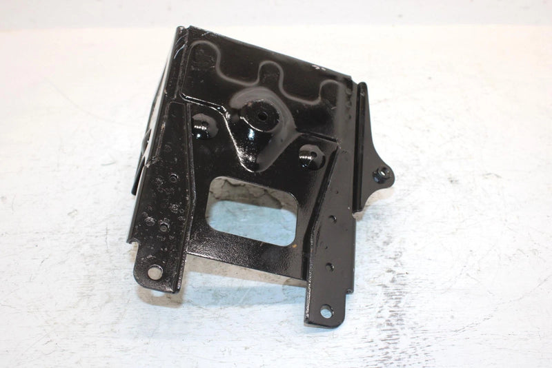 1990 Yamaha  Moto 4 Oem Battery Box 1YW-21170-00-00 1YW-21170-01-00 AY5
