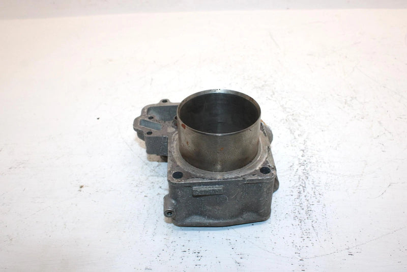 2004 Arctic Cat V2 650 Oem 80mm Bore Front Cylinder 3201-062 AA28