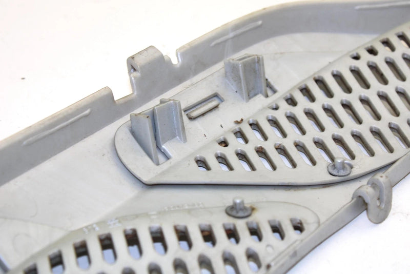 2001 Ski-doo Summit 700 Oem Right Intermediate Grill 517302028 SS90