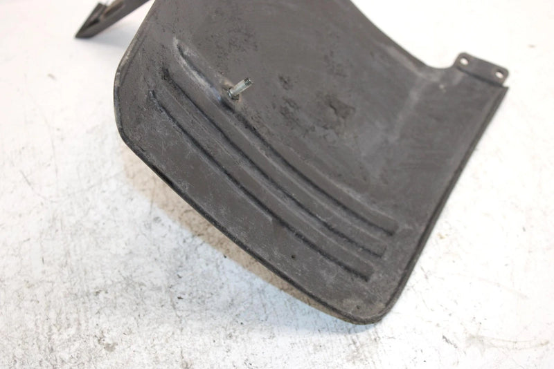 1987 Yamaha  Warrior Oem Left Front Fender Flap 1UY-21521-00-00 AY16