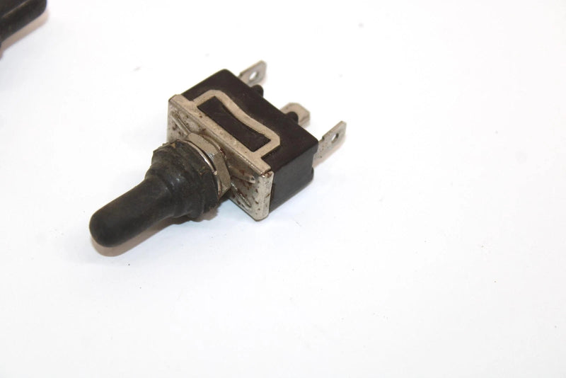 Ski-doo Oem Hand Warmer Switch Pair With Covers 410107300 Q4579