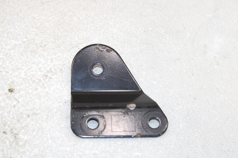 00 Polaris Trail Blazer  Oem Rear Engine Mounting Bracket 5247948 AP137