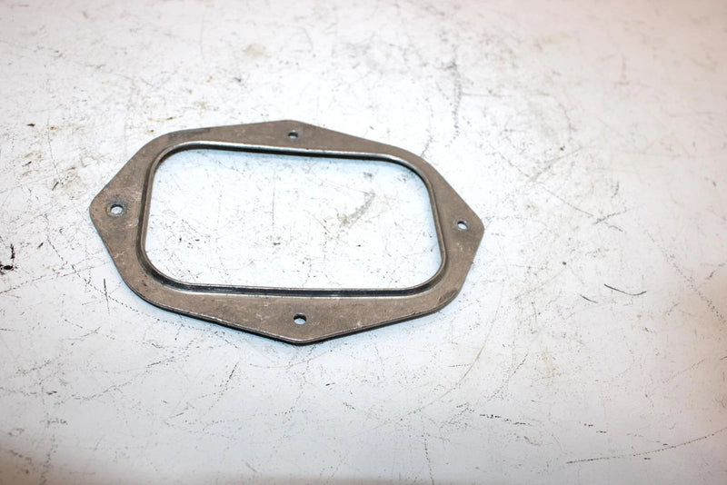 89 Polaris 500 Oem RH Boot Seal Plate 5210904 Q1500