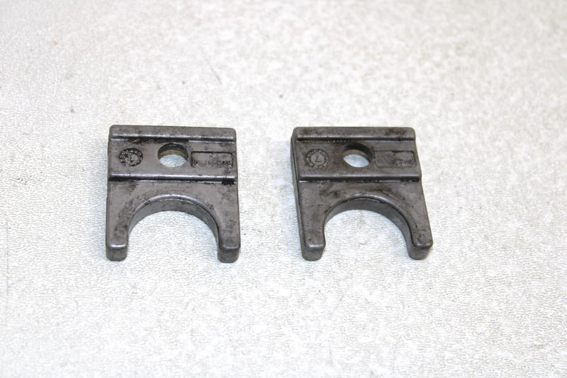 98 Polaris Xc 700 Oem Water Manifold Retainer (Pair) 5241568 Q4138