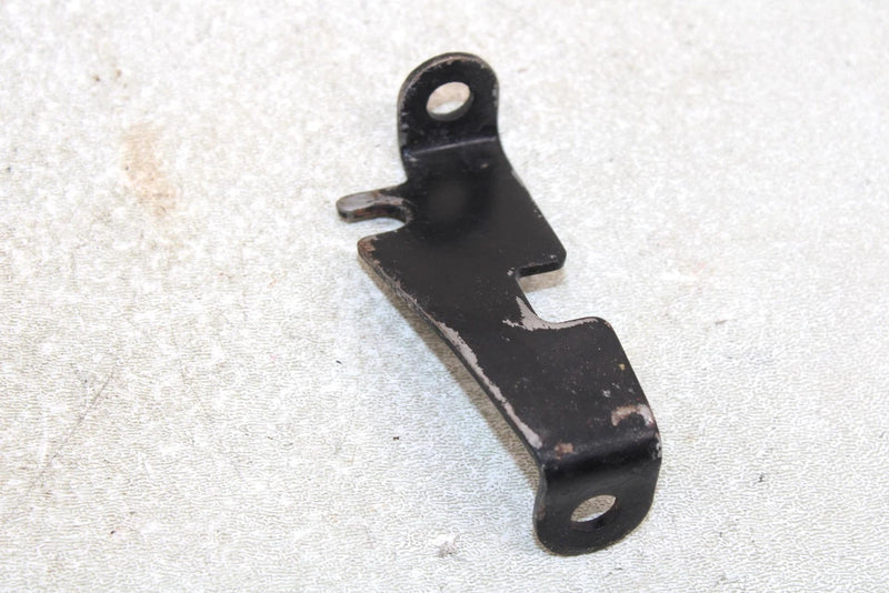 92 Polaris Trail Boss 350l 4x4 Oem Shift Lock Cable Bracket 5222569-067 AP82