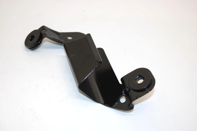 92 Suzuki Quadrunner 230 Lt230e  Oem Side Panel Bracket 63113-35B01 AS2