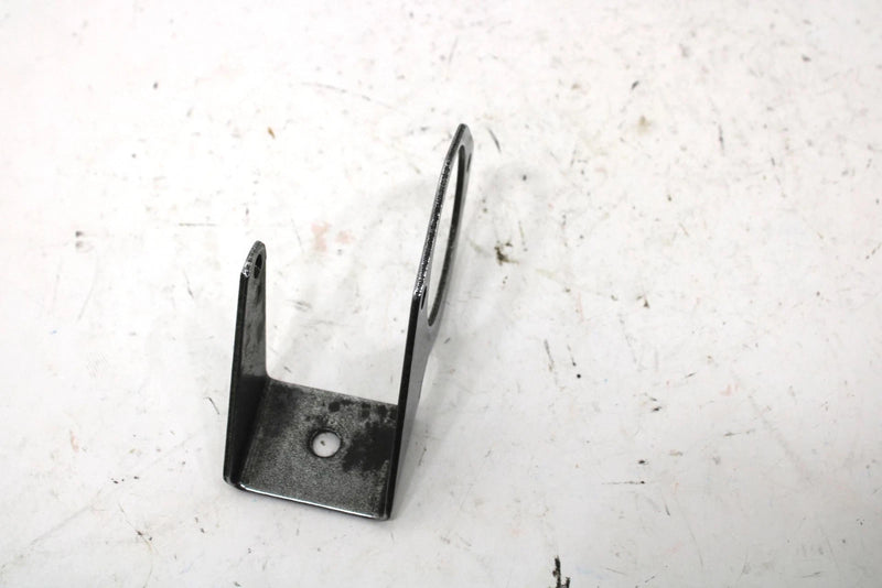 1987 Yamaha Srv Oem Engine Right Front Upper Engine Mount 8K4-21429-00-00 SY131