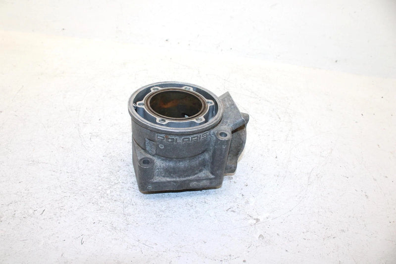 1999 Polaris 500 Xc Oem 70.5mm Bore Cylinder 3021043 SP37