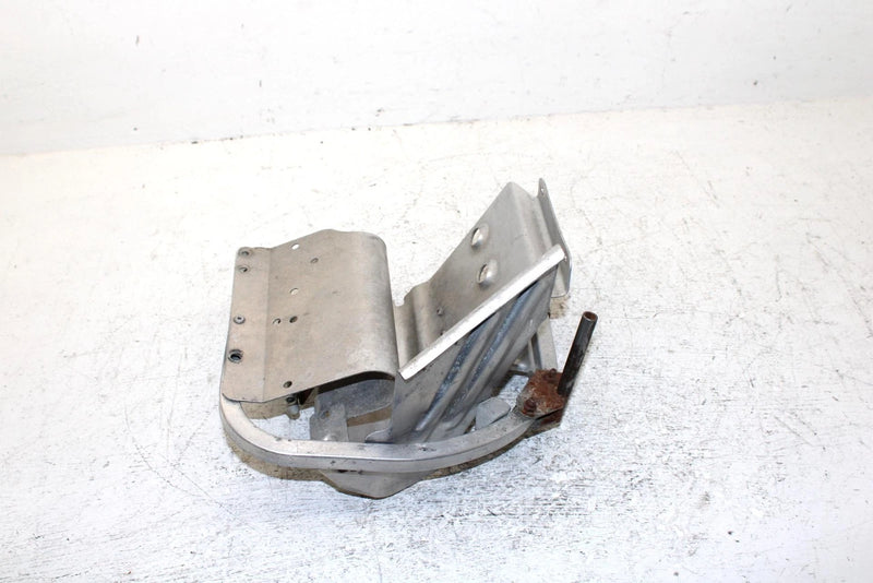 1996 Yamaha Vmax 600 Oem Left Footwell 8AB-21926-00-00 SY29