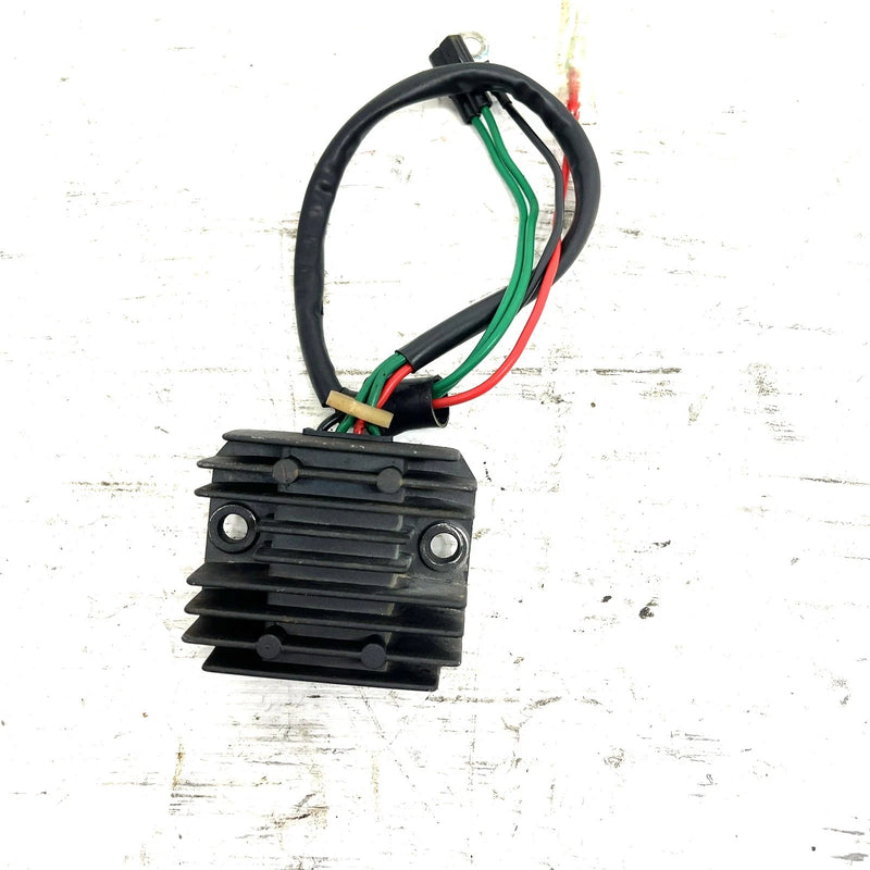 00-02 Yamaha WaveRunner GP1200 OEM Voltage Regulator 66V-81960-00-00 JY28