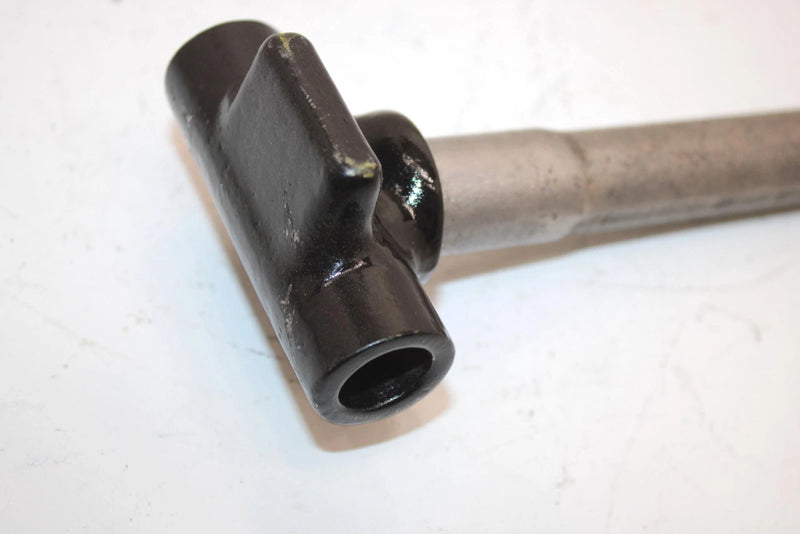 92 Polaris 440 Oem Steering Spindle 6230056-067  Q2177