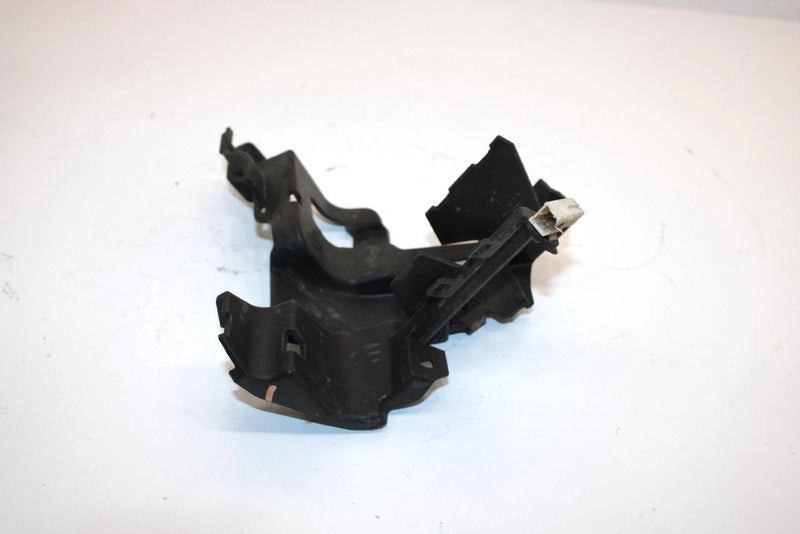 21 Can-am Outlander Max 450 4x4 Dps Oem Front Brake Hose Bracket 705600983 AB4