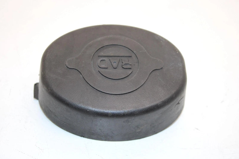 03 Bombardier Quest 650 Oem Rear Fender Cap 705000132 AB1