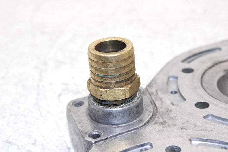 1999 Polaris 500 Xc Oem Cylinder Head 3021048 SP37
