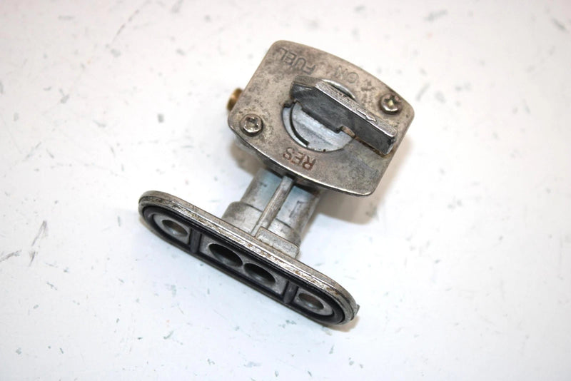 90 Kawasaki Bayou 300 Klf300c 4x4 Oem Fuel Petcock Assy. 51023-1159 AKS