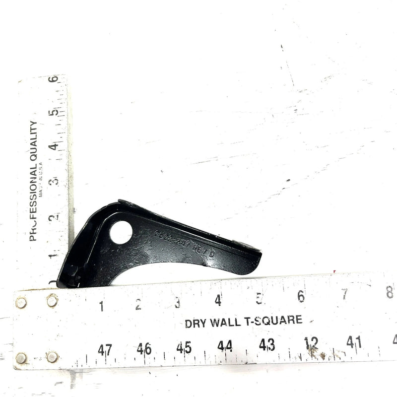 06 Arctic Cat 650 4x4 V2 Stewart OEM Diff Actuator Mount Bracket 0502-347 AA37