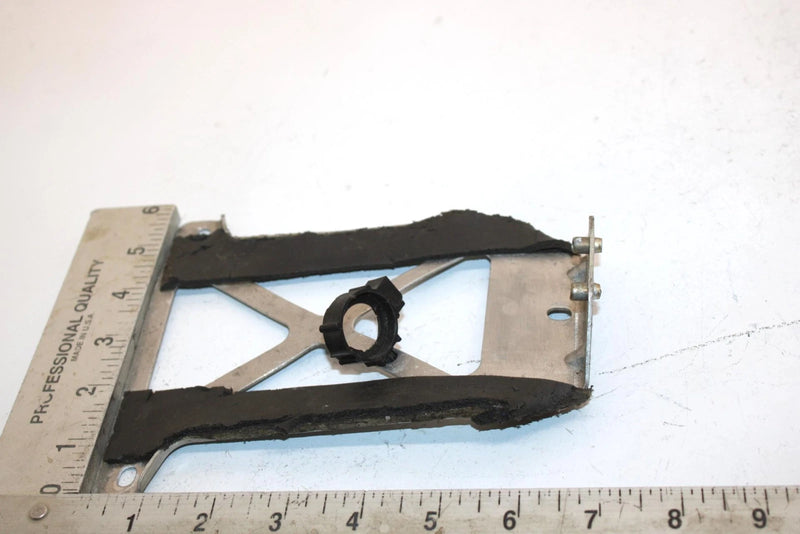 05 Polaris Fusion 900 Oem ECU Mount Bracket 5247732 SP202