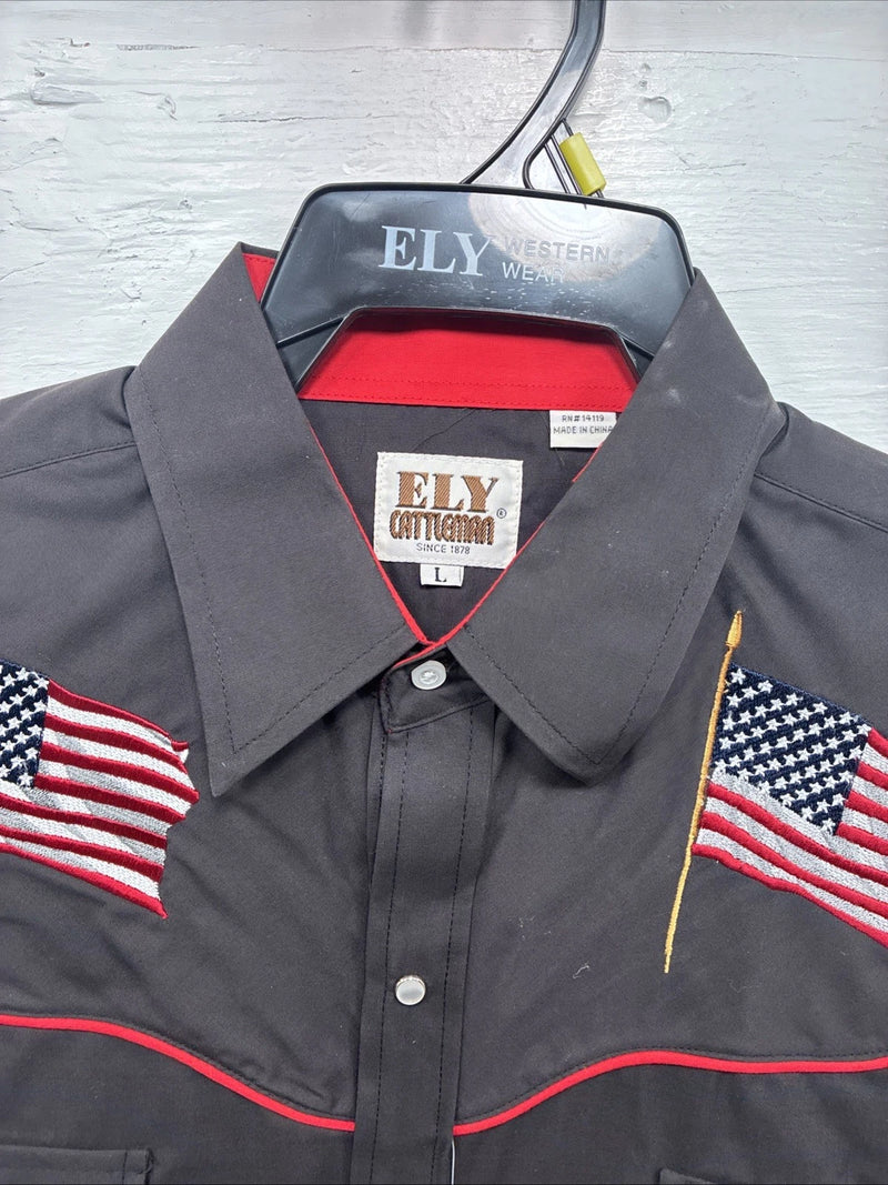 New Men’s ELY Cattleman Black Flag Design Long Sleeve Pearl Snap Large T-58