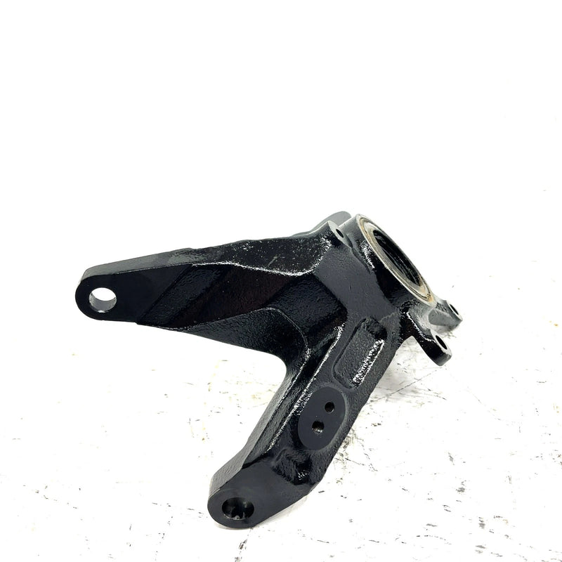 02 Yamaha Big Bear 400 YFM400 OEM Right Steering Knuckle 5FU-F3502-11-00 AY52