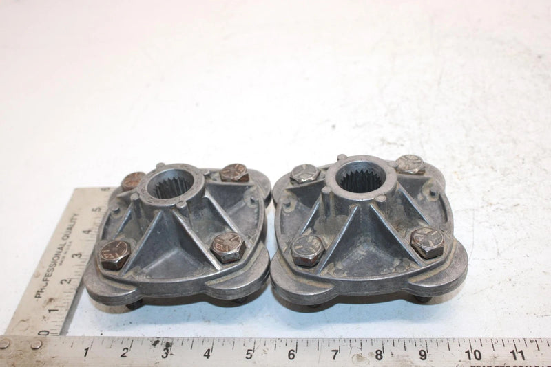2000 Polaris Magnum 325 Oem Wheel Hub Pair 5131777 5144192 AP96