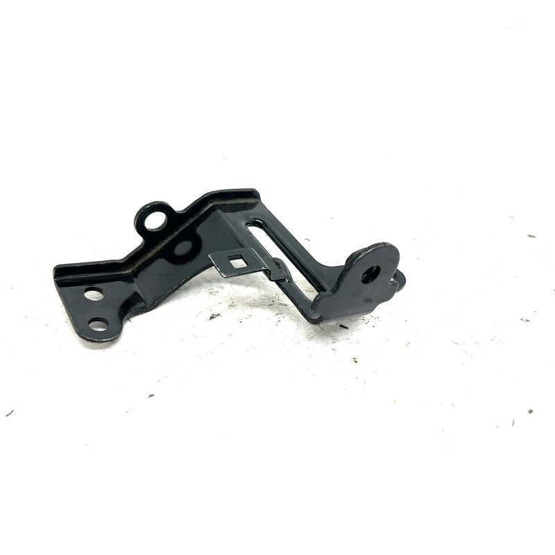 05-06 Honda Foreman 500 TRX500FE OEM Left Oil Cooler Mount 15620-HP0-A00 AH14