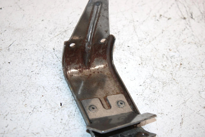 96 Polaris Trail Oem Right Side Panel Bracket 5240995 SP60