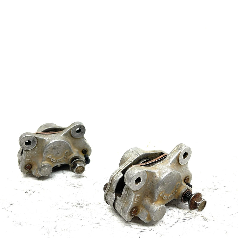 98-02 Arctic Cat 300 4X4 OEM Right Brake Caliper Pair 0402-010 AA15