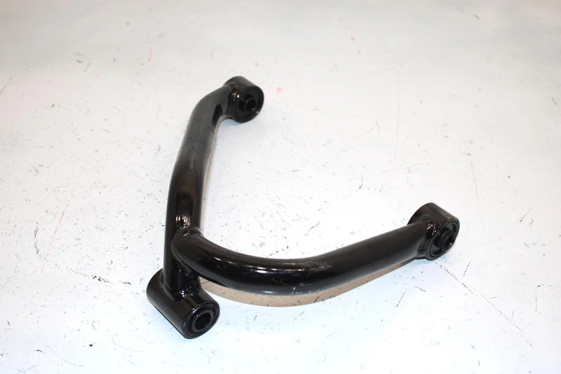 86 Suzuki Lt185 Model F Oem Right Upper Suspension Arm 52430-24400 AS1