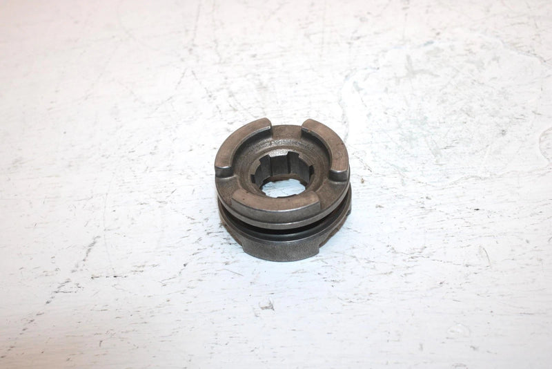 2007 Yamaha  Grizzly 350 2wd Oem Clutch Dog 5UH-17285-00-00 AY28