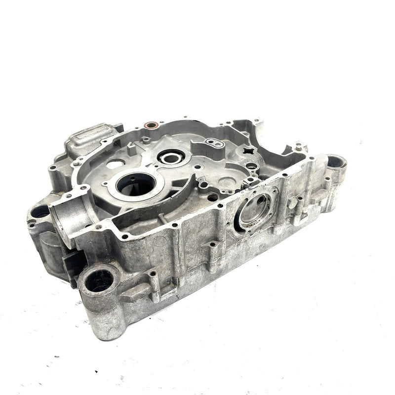 2004 John Deere Trail Buck 650 EXT OEM Crankcase 420296652 AJ1.1
